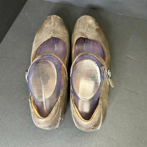 Taos Womens size 10 Ta Dah Leather Mary Jane Flats Leather Shoes - Picture 6 of 11